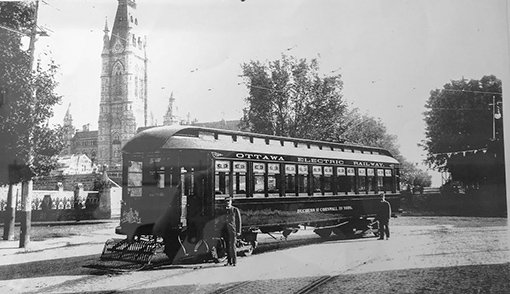Royal Streetcar 1901